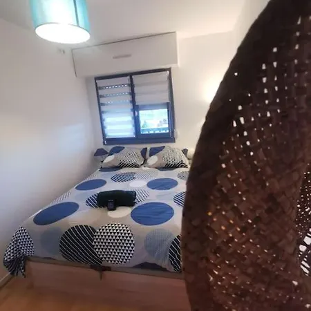 L'oree Du Marais, T2 Avec Balcon, 350m De La *