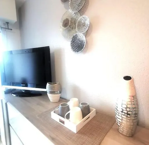 L'oree Du Marais, T2 Avec Balcon, 350m De La